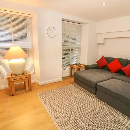 Flat 2 Galloway House *