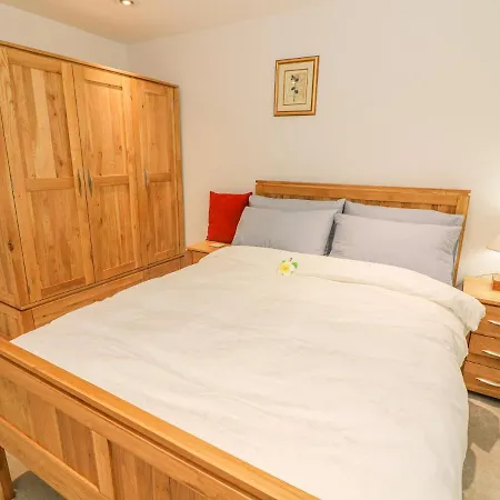 Flat 2 Galloway House * Kendal